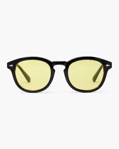 Gafas de sol con lentes tintadas antiguas