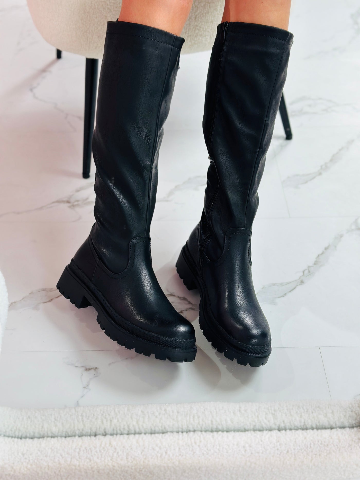 Anetta™ | Botas altas negras